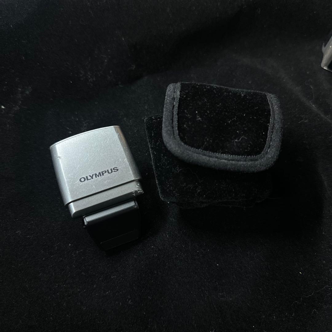 OLYMPUS PEN E-PL8 ボディ ジャンク 液晶表示不良 撮影可