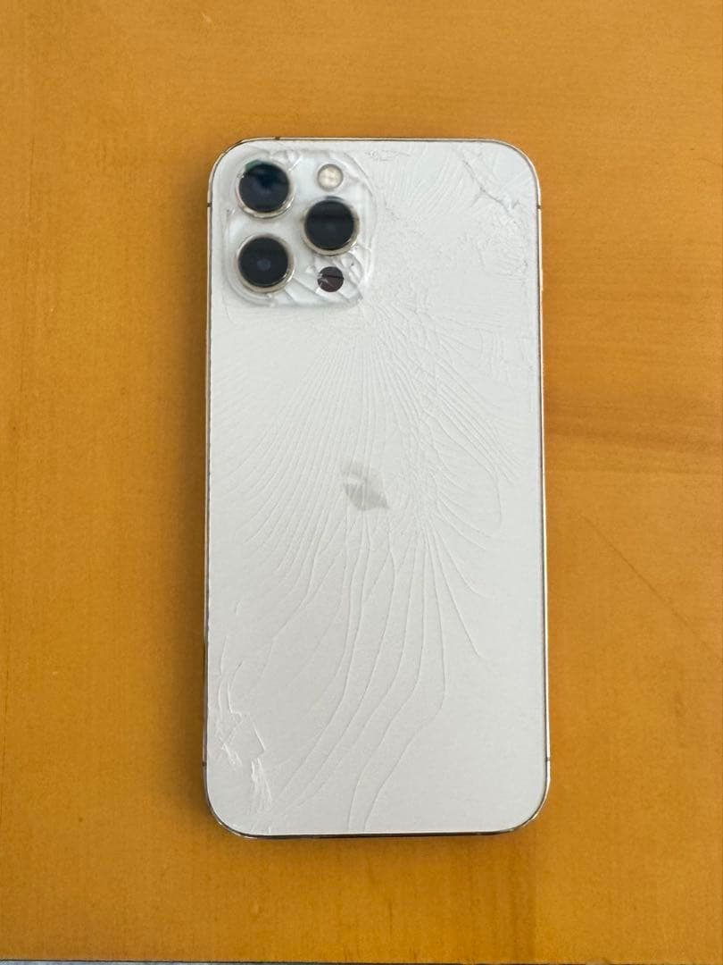 iPhone 12 Pro シルバー 本体　256G