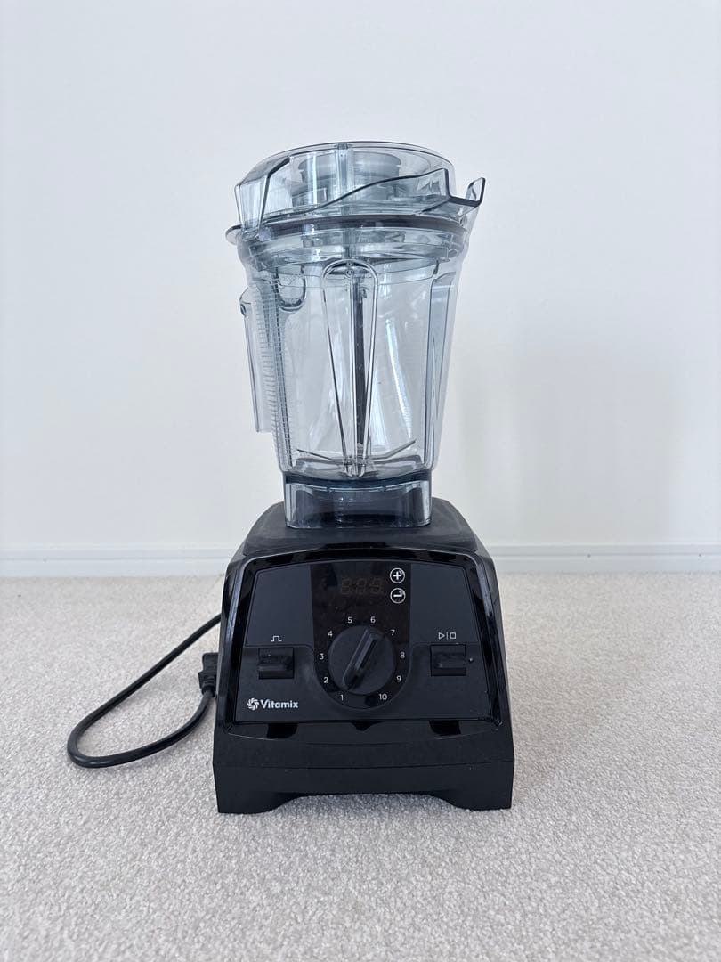 【ほぼ未使用】Vitamix V1200i ミキサー(タンパー、レシピ本付)