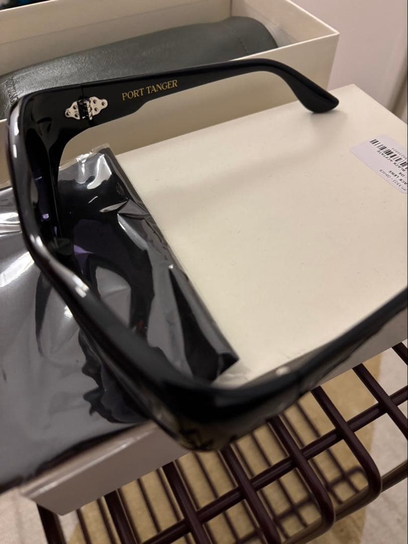 Port Tanger ブラック サングラス