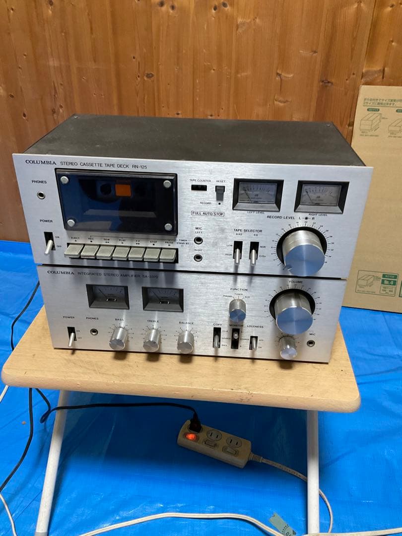 ステレオ　カセット　デッキとステレオアンプ　コロムビア　ジャンク