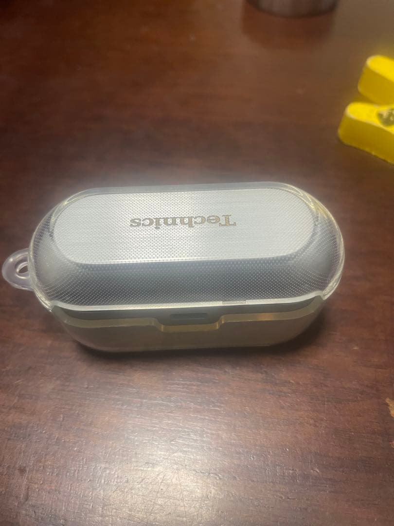 テクトロニクス ワイヤレスイヤホン シルバー