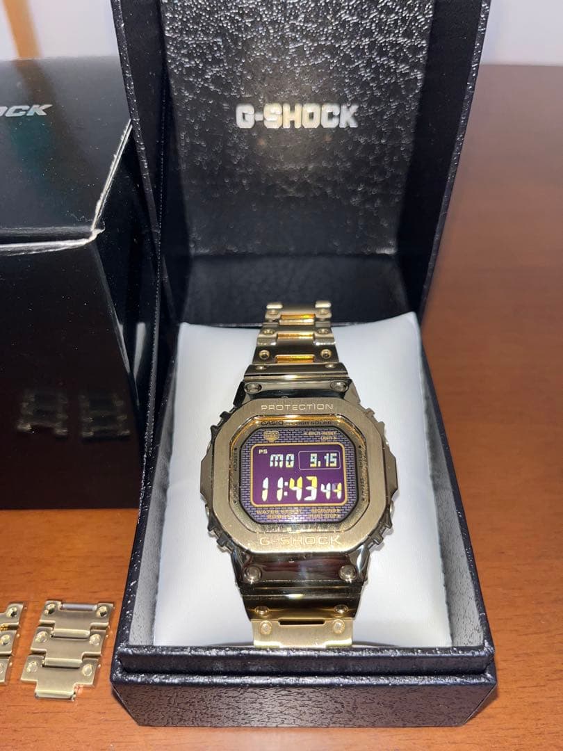 【⭐️値下げ⭐️美品】G-SHOCK GMW-B5000 ゴールド腕時計