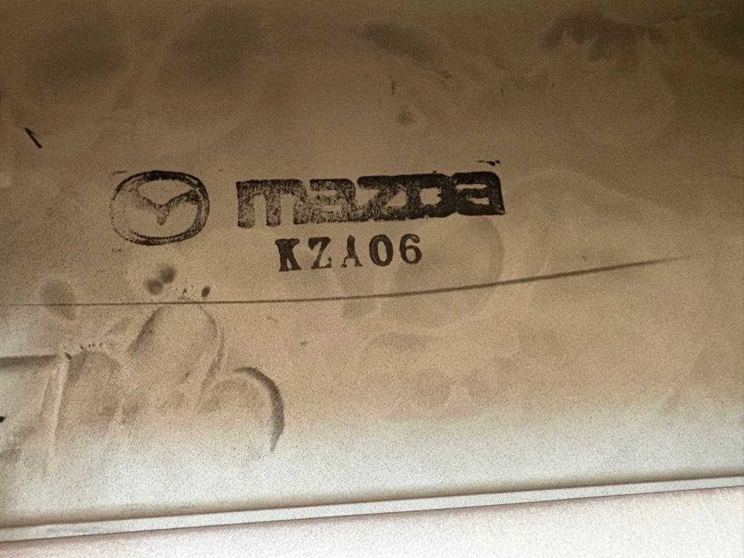 専用　MPV （LY3P）新品マツダスピードサイドスカート左側 取り付け金具付