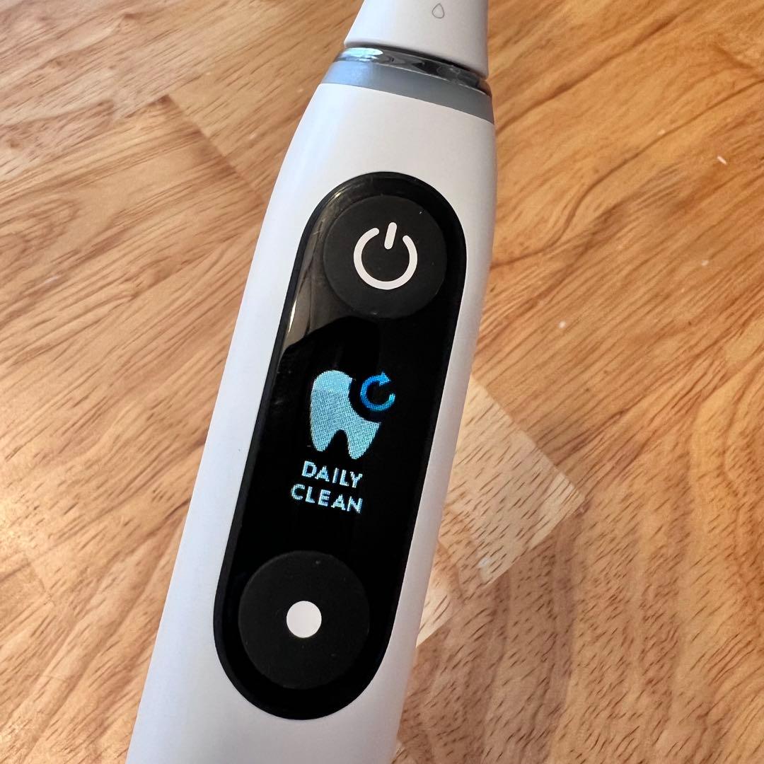 【極美品✨】 Oral-Ｂ iO9 電動歯ブラシ ホワイトアラバスター Oral