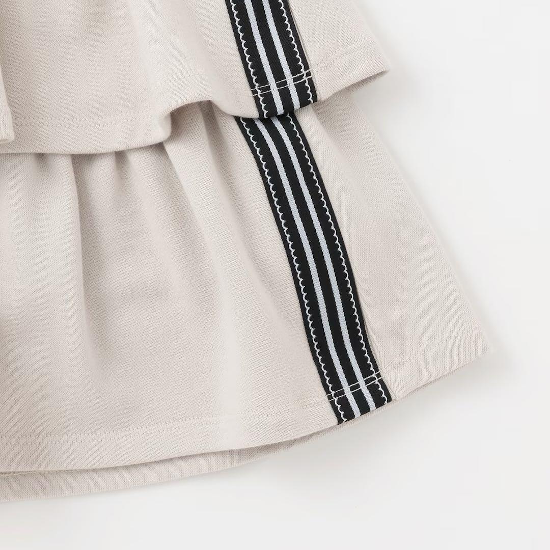 メゾピアノ新品新作タグ付きスポーティーラインジップパーカ＆スカパンセットアップ