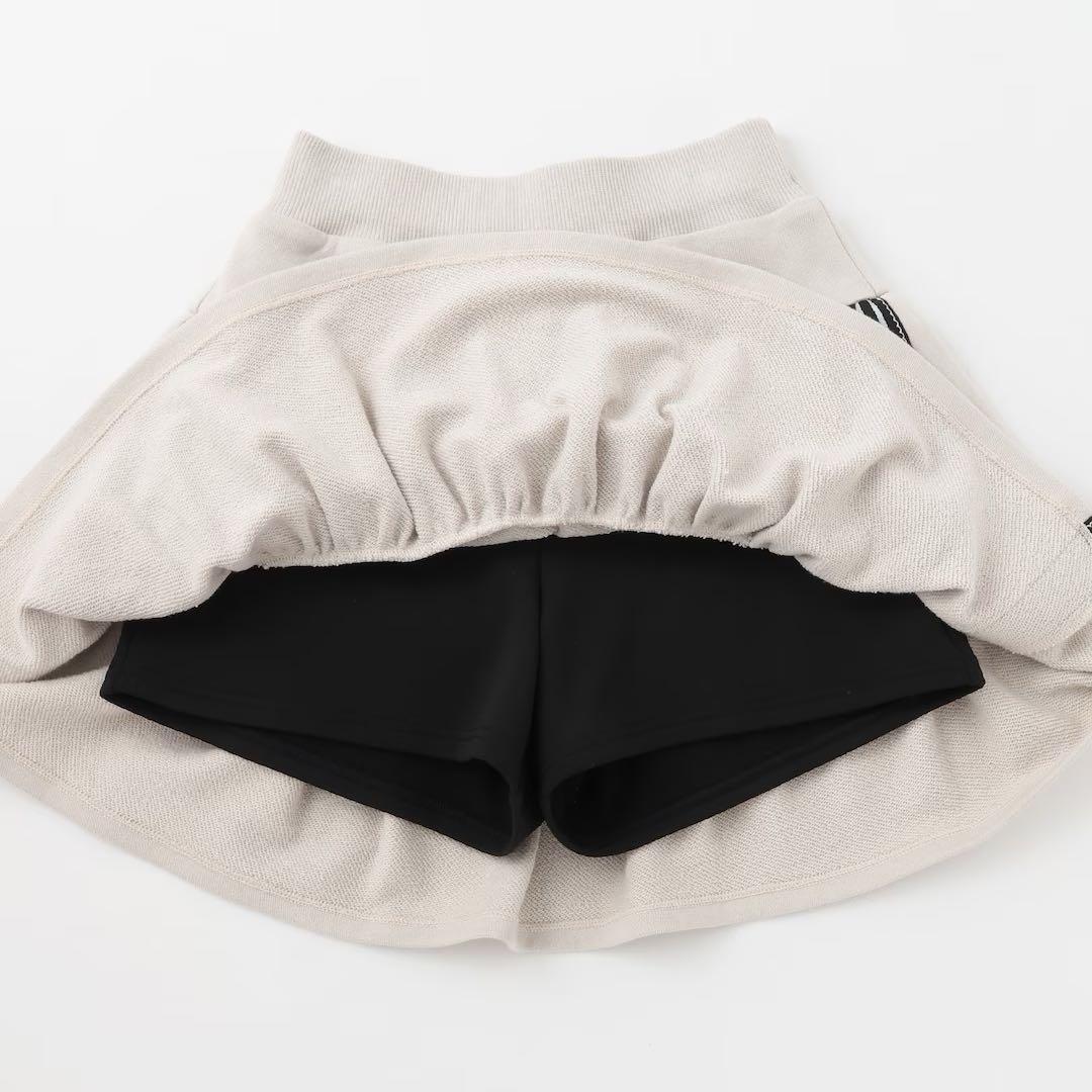 メゾピアノ新品新作タグ付きスポーティーラインジップパーカ＆スカパンセットアップ