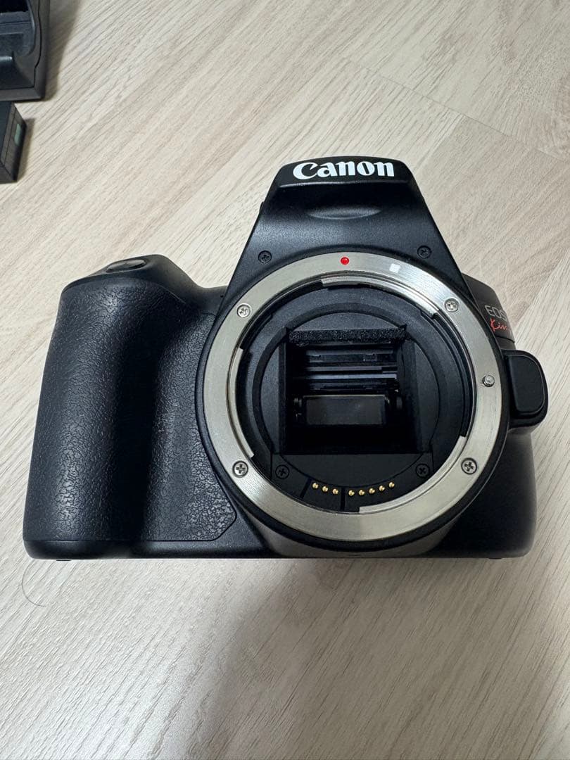 ココ　Canon EOS KissX10