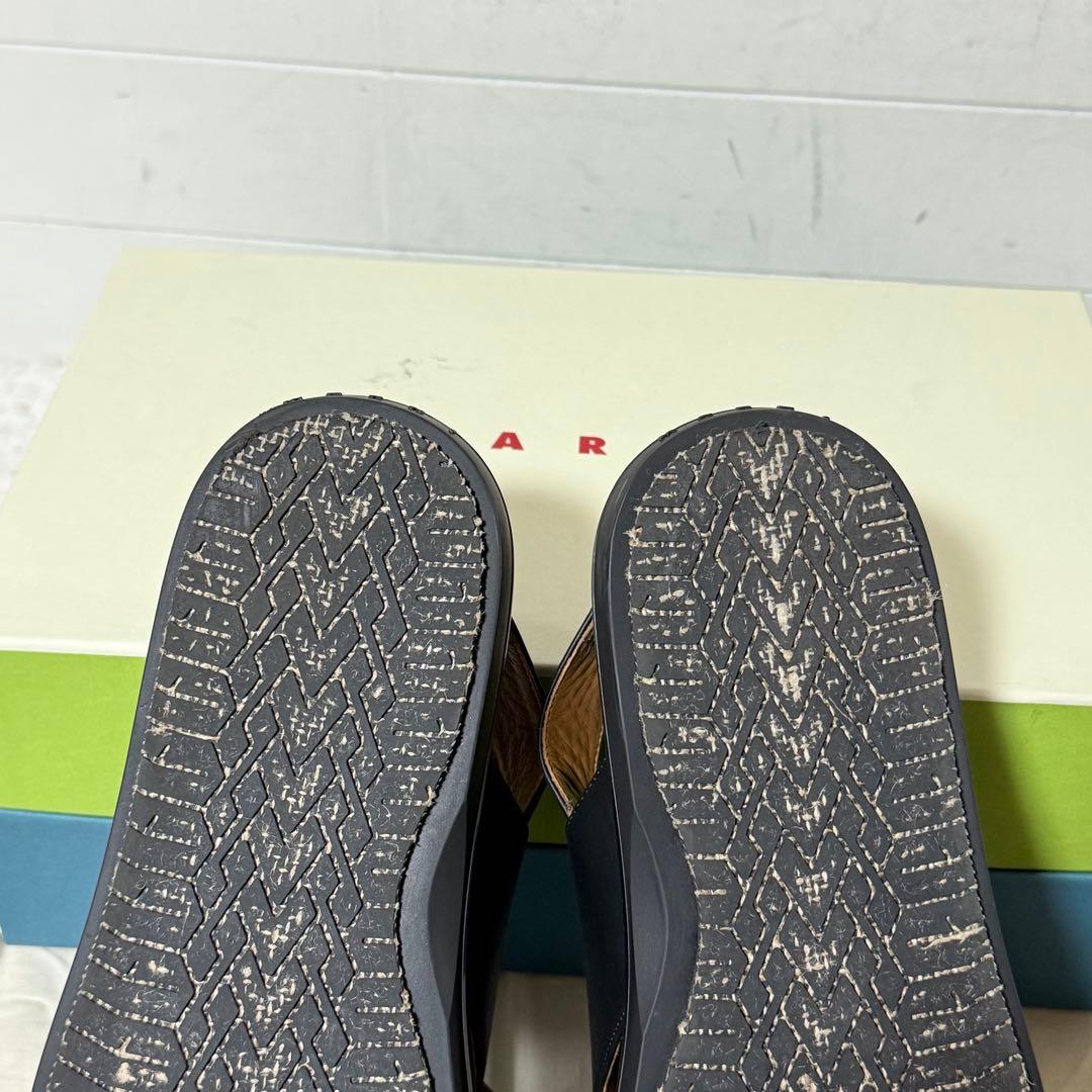 ⭐️新品未使用⭐️　MARNI　クロスフラット　ナッパーレザー　フスベットサンダル