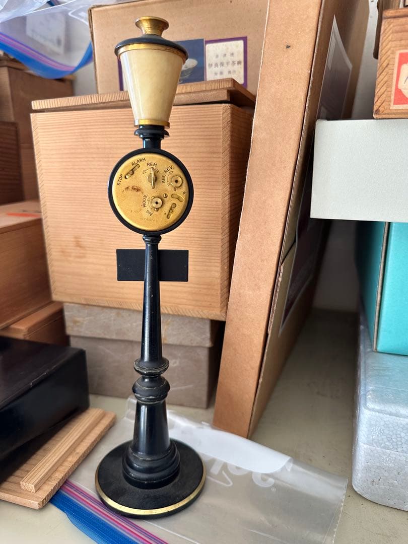Y*g様 アンティーク調 置き時計 街灯モチーフ RUE DE LA PAIX