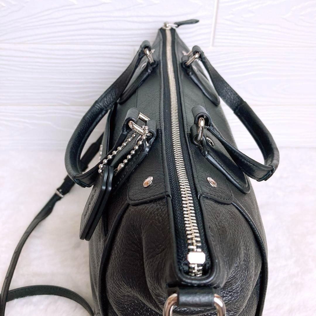 美品☆COACHコーチ 2wayショルダーバッグ ブラック レザー 大容量A4
