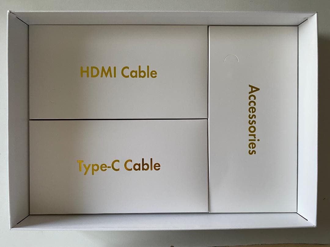 EWEI 4K OLED 有機EL モバイルモニター　15.6インチ