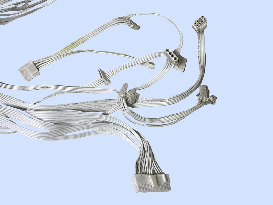 電源ユニット M9333 SUPERFLOWER LEADEX V Gold PRO