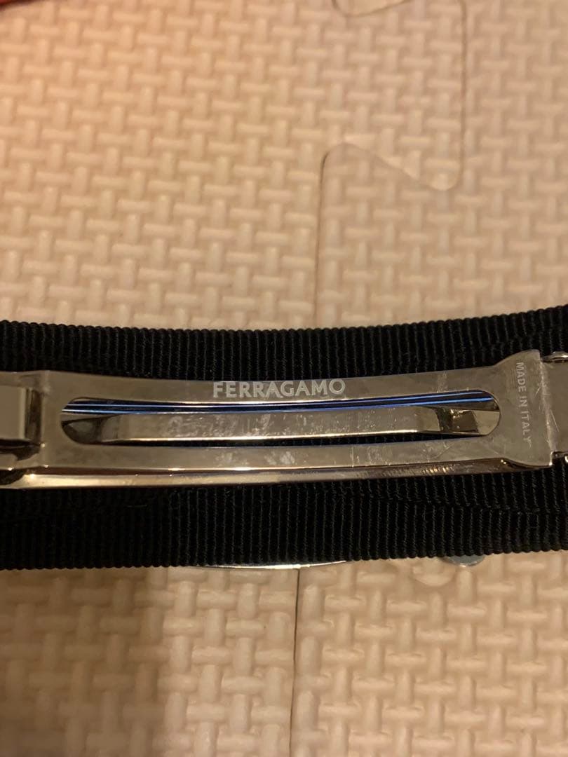 FERRAGAMO クリスタルリボンヘアアクセサリー