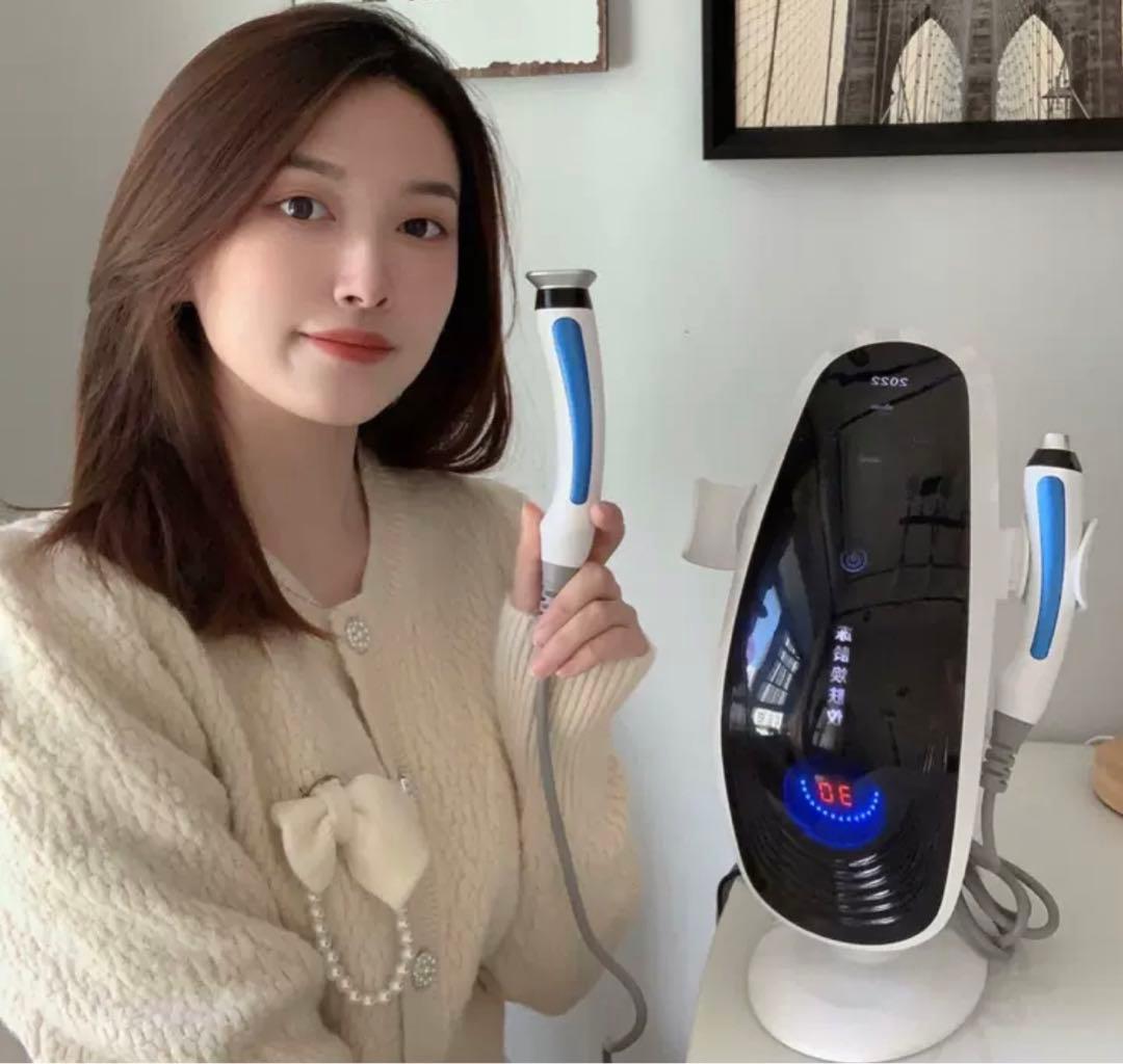 最新　エアー美容液導入マシン　キャビテーション