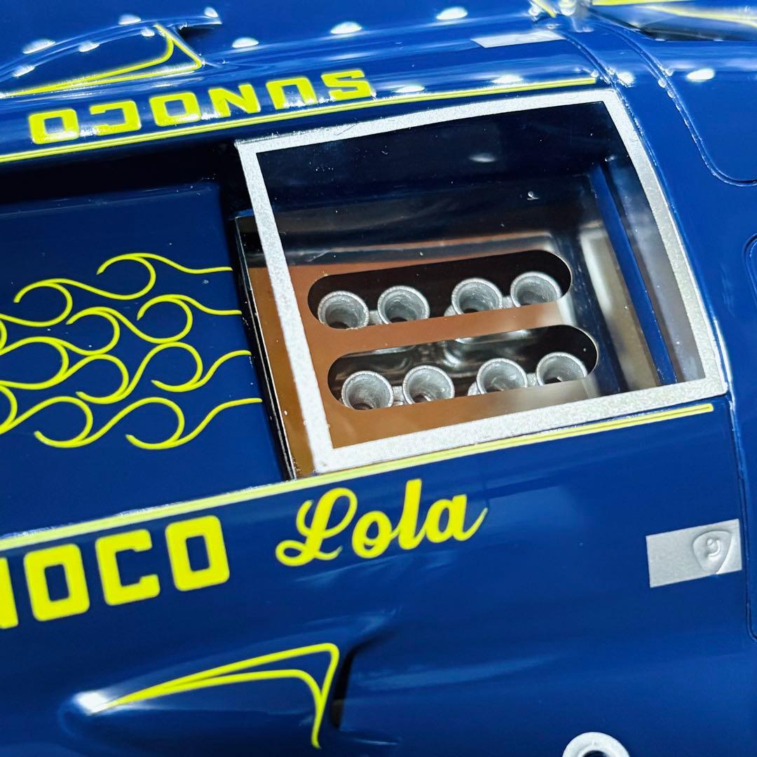 ショーケース付属 1/18 Spark ローラT70 Mk.3B GT 1969