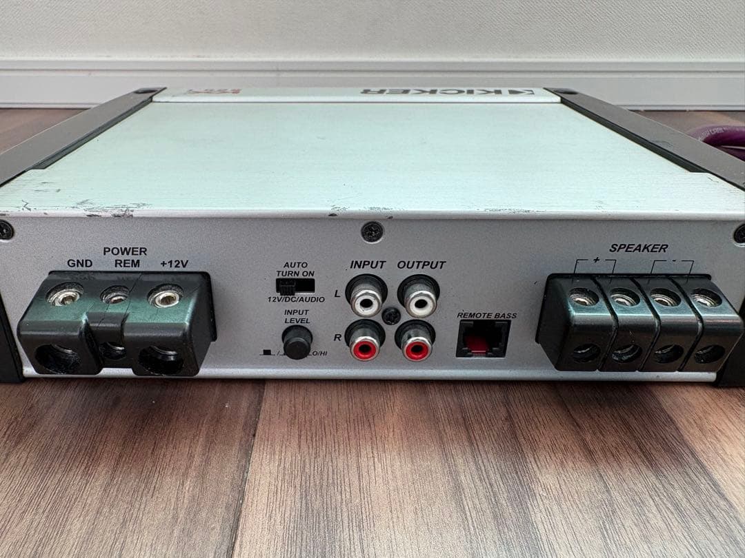 KICKER KX800.1 アンプ ベースコントローラー パワーケーブル付属