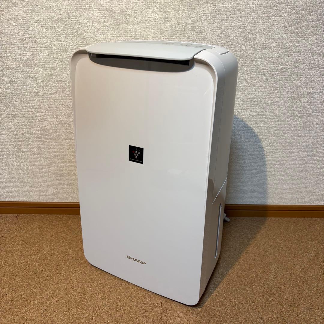 【美品】SHARP衣類乾燥機 除湿機 8畳 CV-N71-W 2022年製