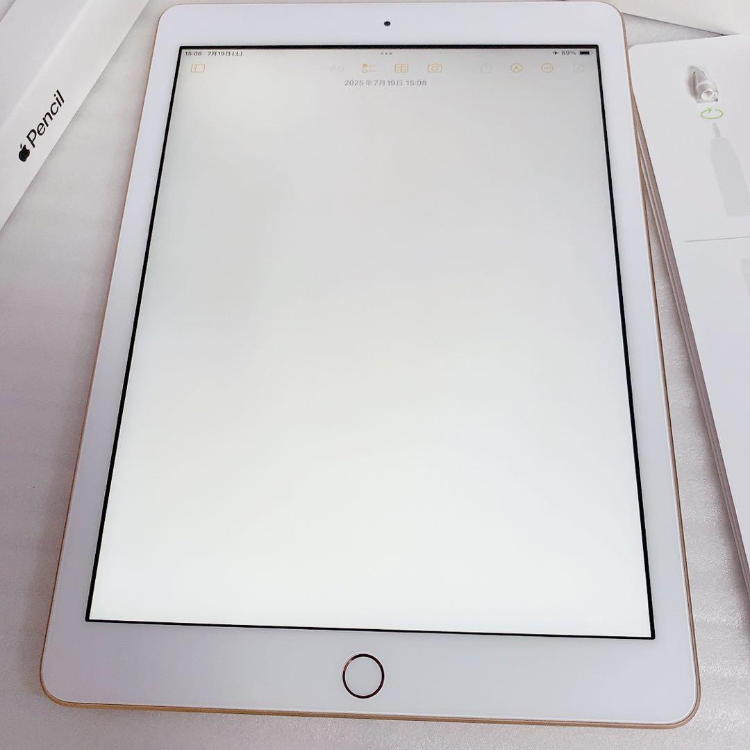 iPad第6世代 32GB Wi-Fi+アップルペンシル【バッテリー99.3%！