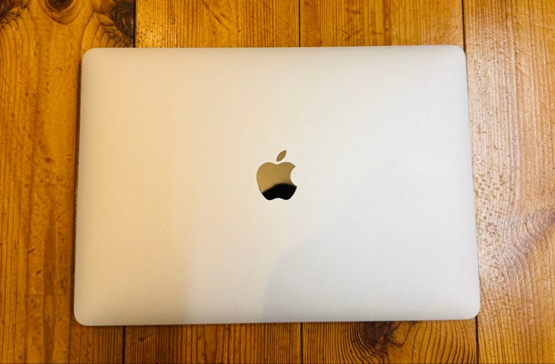 L*n様 歳末特価 MacBook Air M1 (2020) シルバー【箱・付