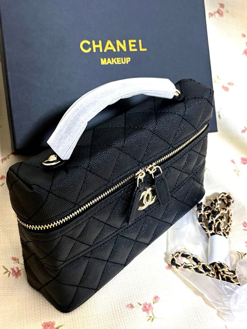 CHANEL MAKEUPバニティショルダーバッグ ノベルティギフト