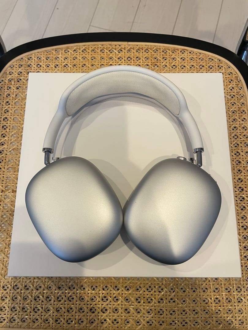 イヤホン AirPods max white silver