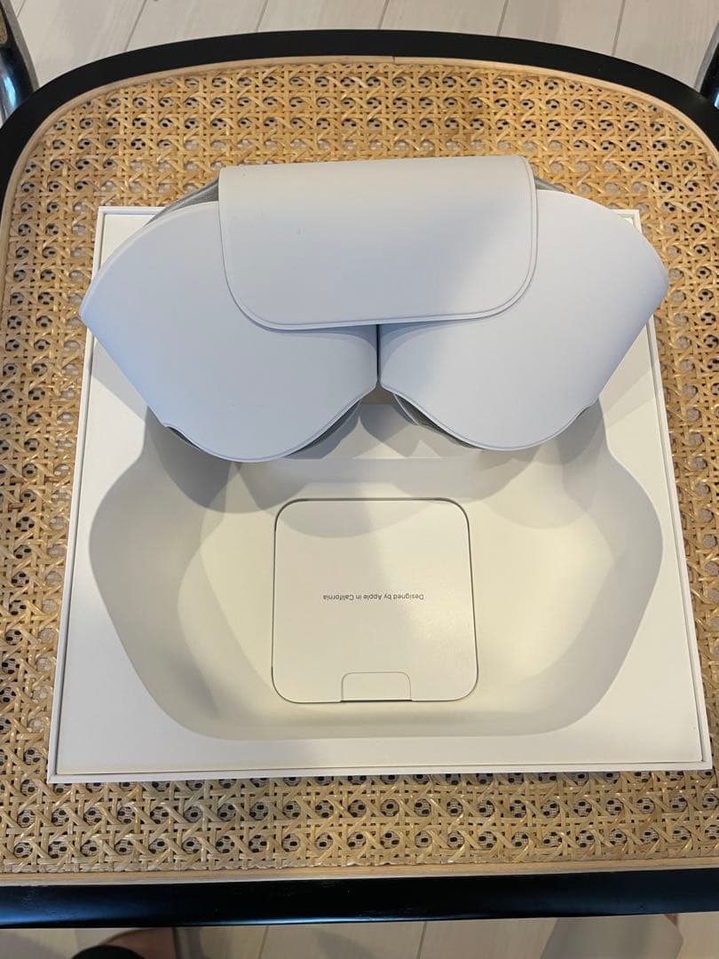 イヤホン AirPods max white silver