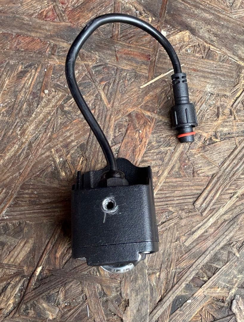 fcl 小型フォグランプ led 10w 2色切り替え　スイッチ加工　原付