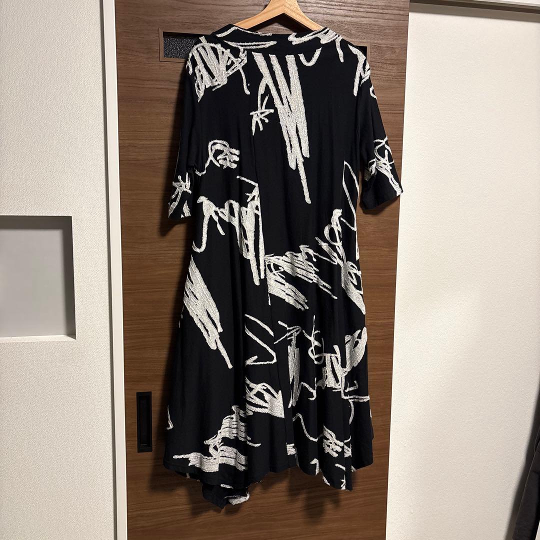 センソユニコ芽風ワンピース