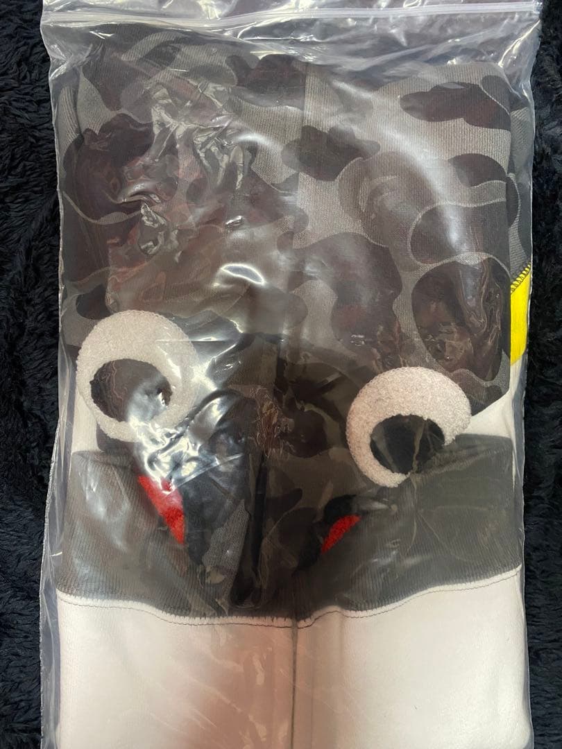 ア ベイシング エイプ × ピングー　キッズ110㌢