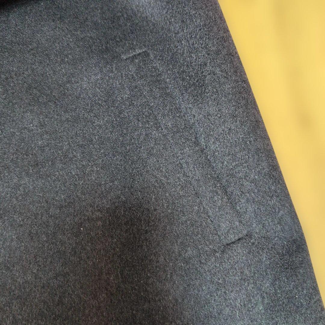 新品未使用品ダークグレーカシミヤ100% ミンク毛皮襟付きロングコート