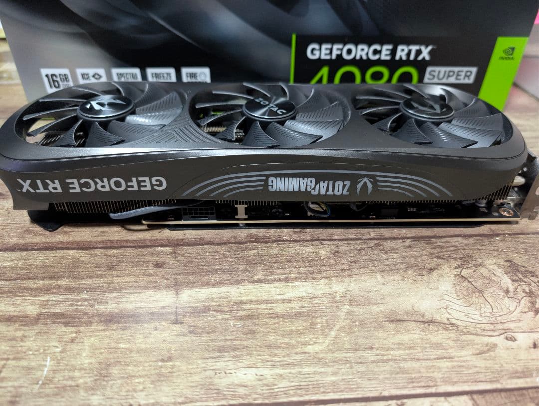 グラフィックボード・グラボ・ビデオカード ZOTAC GAMING GeForce RTX 4080 SUPER