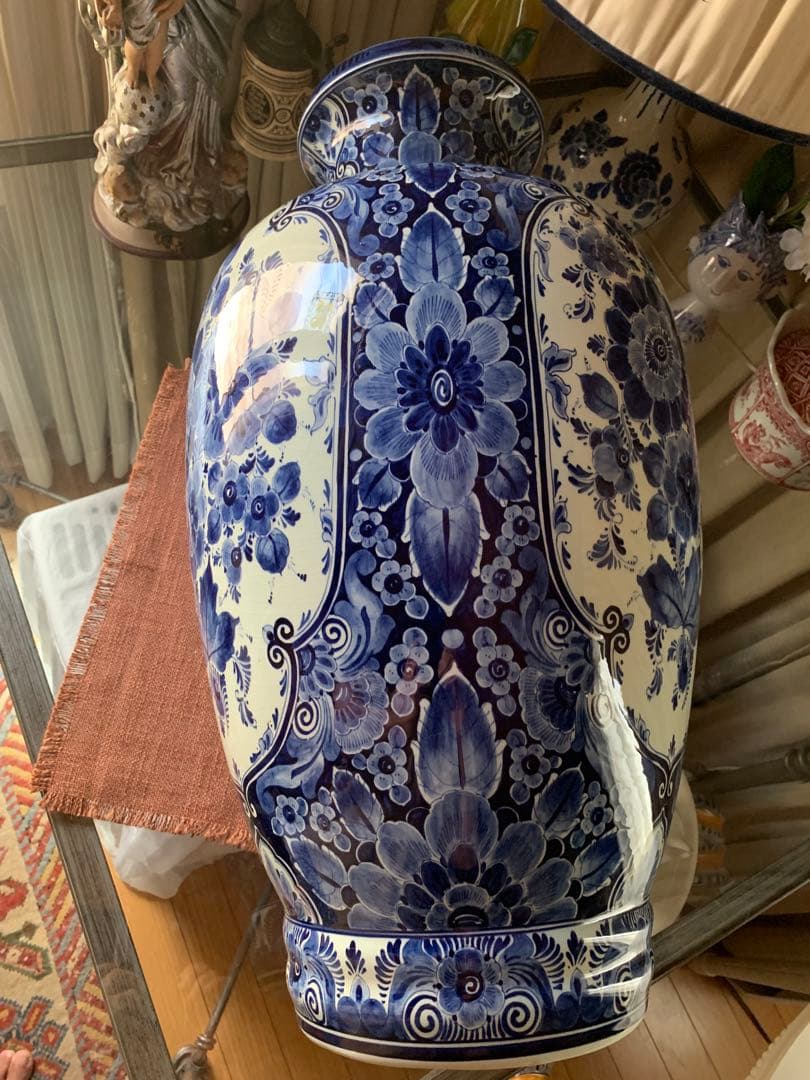 ロイヤルデルフト　破格！オランダのビンテージ超大型花瓶で細かく描き込まれた美術品