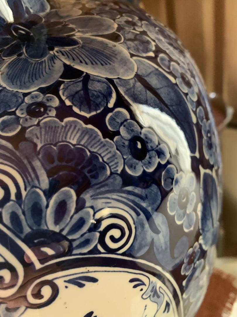 ロイヤルデルフト　破格！オランダのビンテージ超大型花瓶で細かく描き込まれた美術品