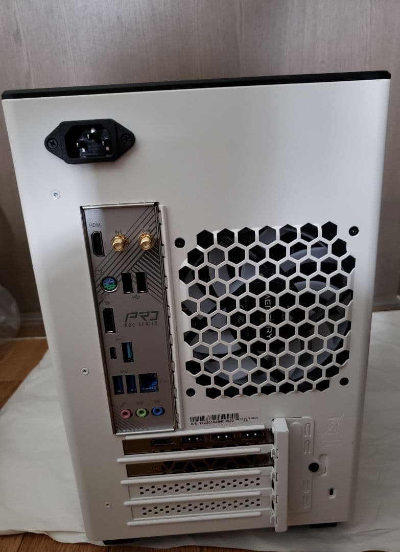 自作ゲーミングディスクトップPC