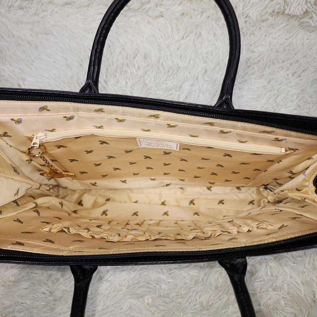 ヴィヴィアンウエストウッド ビジネスバッグ オーブチャーム 金オーブ A4可 黒