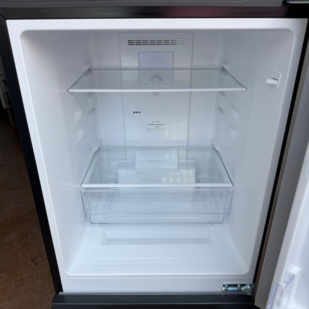 C7604★2023年製美品★アクア　冷蔵庫　グレー　自動霜取り　一人暮らし