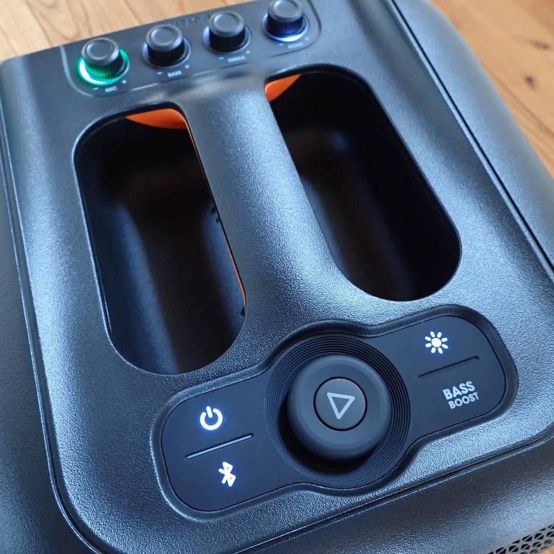 JBL PartyBox Encore（マイク付）【屋外での使用歴なし】