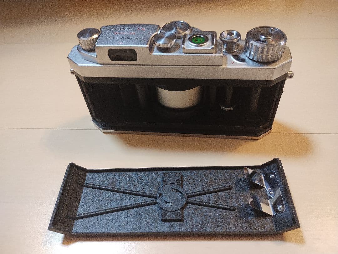 WIDELUX F6 スーパーワイドアングルカメラ