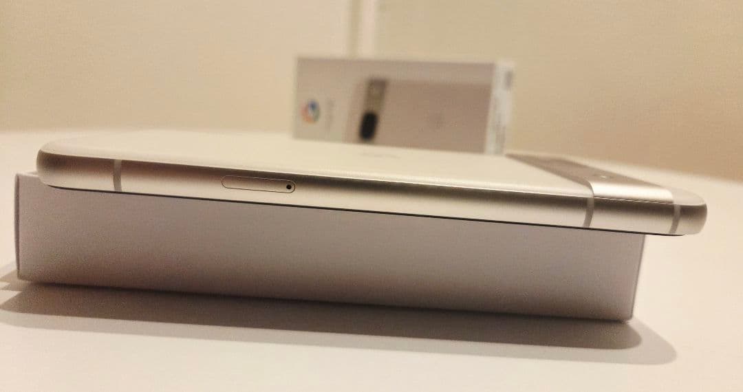 【美品】Google Pixel 8a sim free