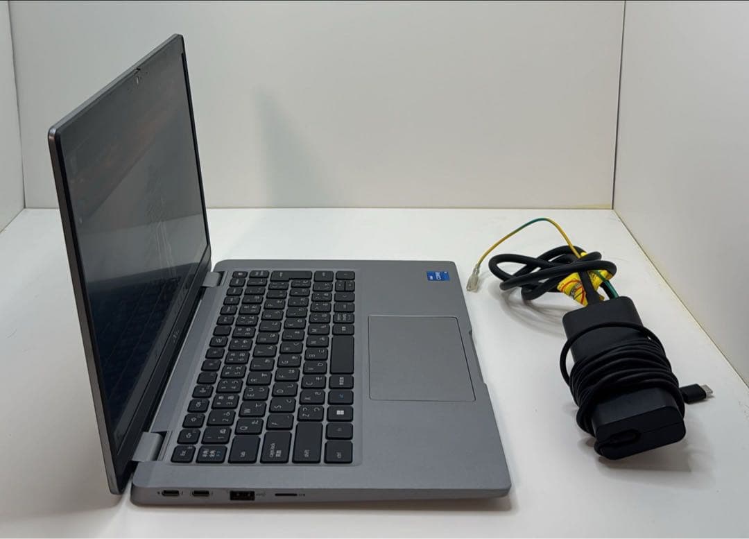 Windowsノート本体 DELL Latitude 5330