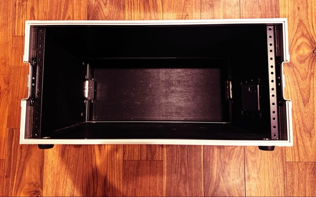 ★最終価格★本日まで★ARMOR 5U ラックケース