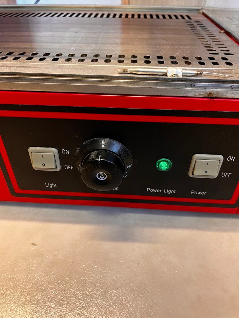 ホットショーケース 3段 LEDライト付き　値下げしました