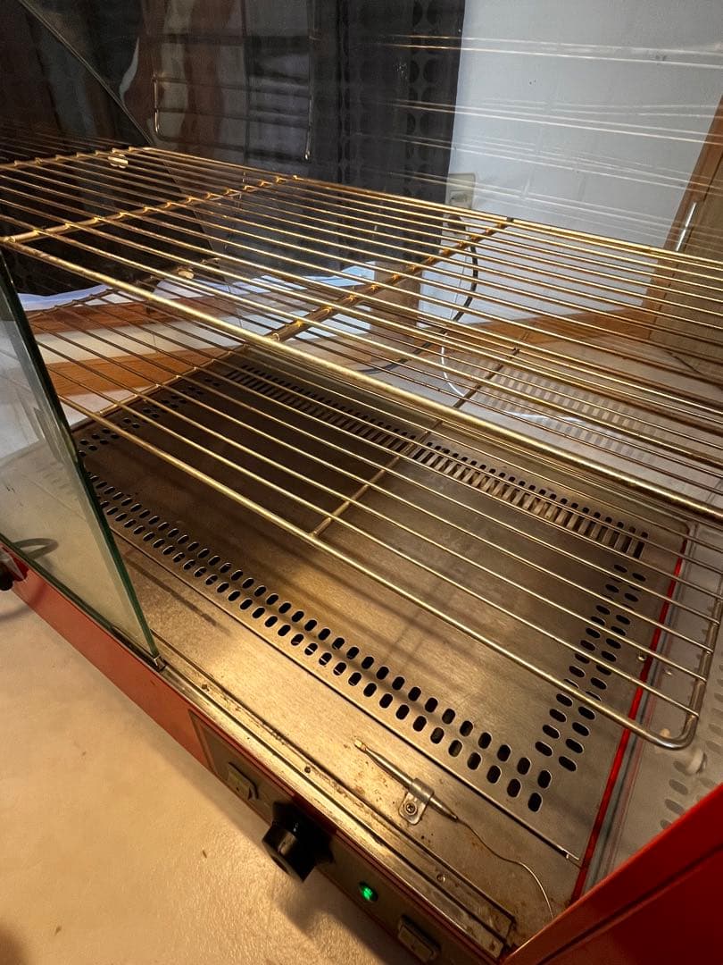 ホットショーケース 3段 LEDライト付き　値下げしました