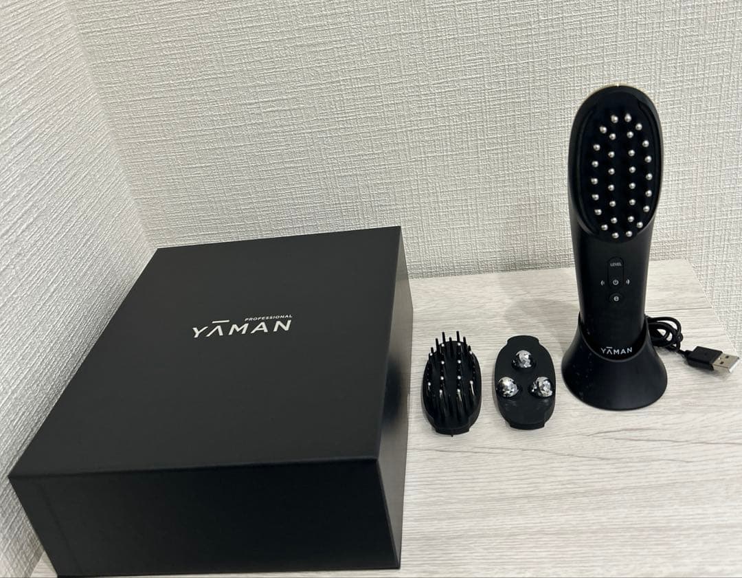 さくら　YA-MAN ヴェーダハイパーリフトブラシ　家庭用美顔器