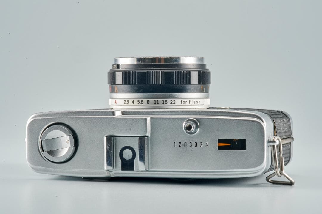 OLYMPUS TRIP 35 35mmコンパクトフィルムカメラ #92