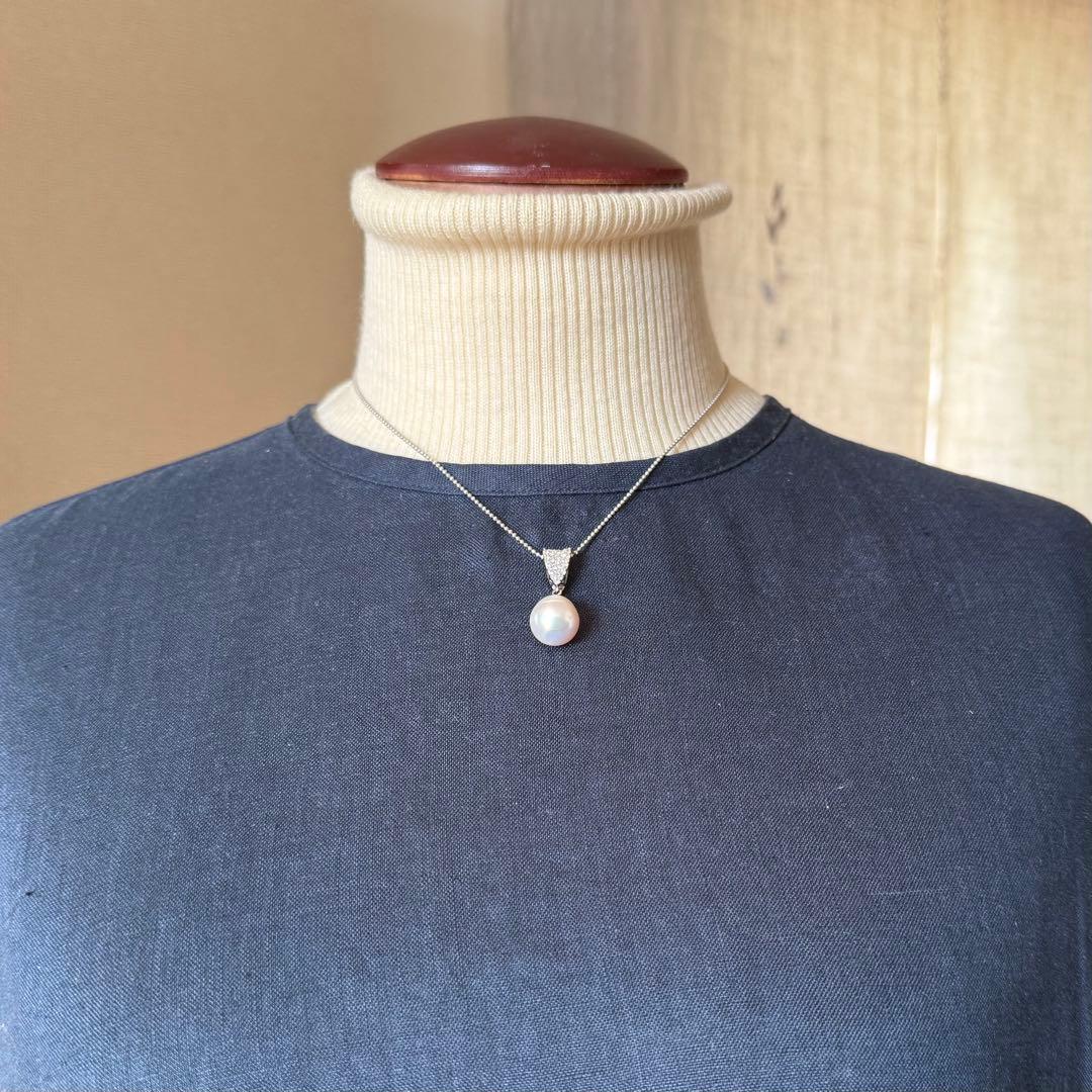 桜玲子　k18WGダイヤ0.30南洋白蝶パールペンダントトップ