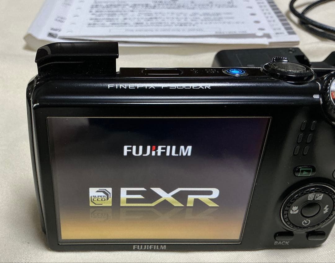 FUJIFILM デジタルカメラFINEPIX F300EXR 黒 コンデジ
