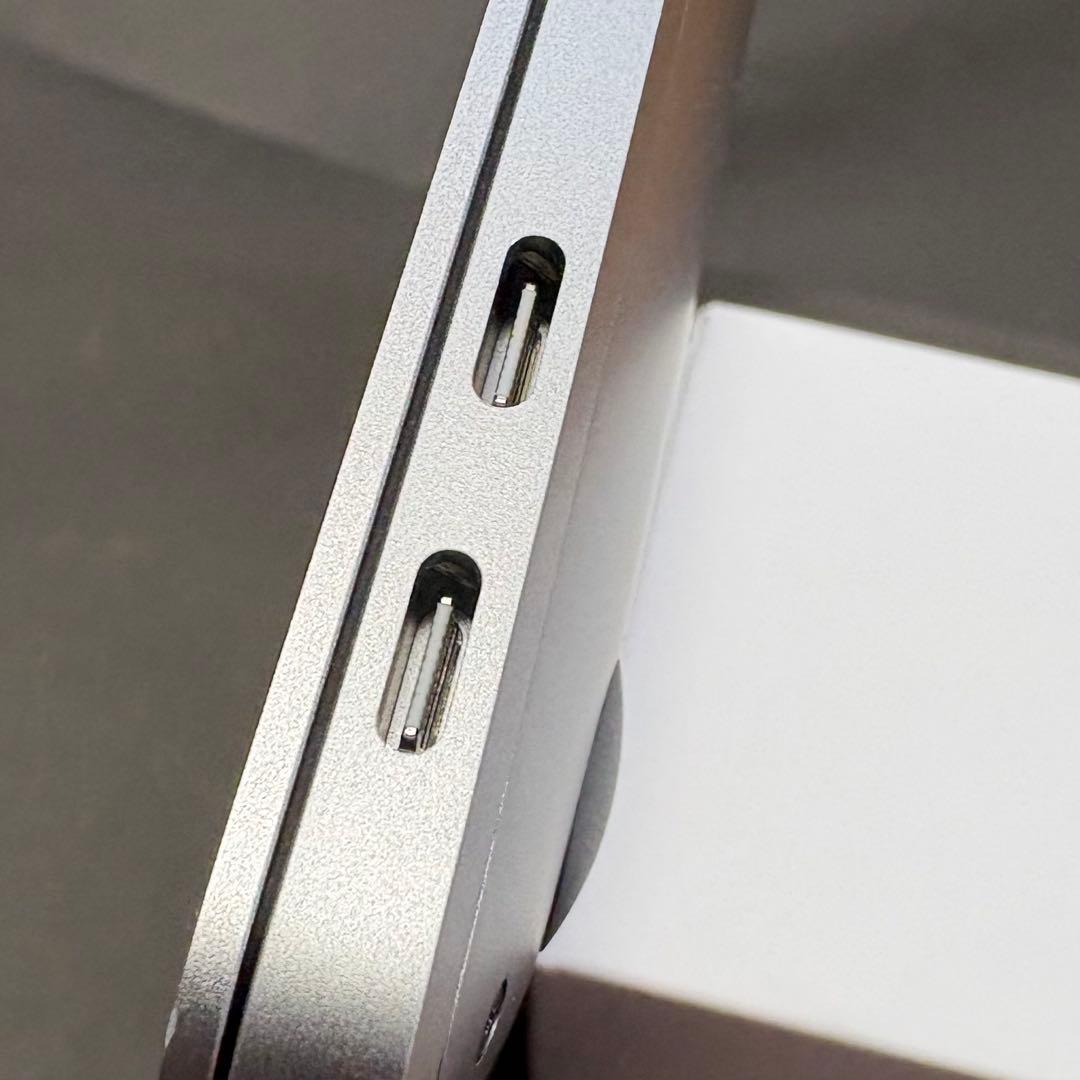 【美品】M1 MacBook Air 16GB / 256GB / US配列