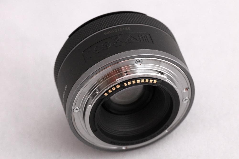 Canon RF50mm F1.8 STM レンズ　未使用品